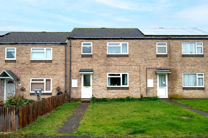 3 Bedroom Terraced House For Sale In Drings Close, Over, CB24