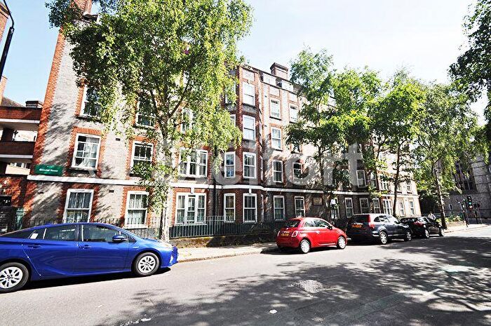 4 Bedroom Apartment To Rent In Camelot House, London, NW1