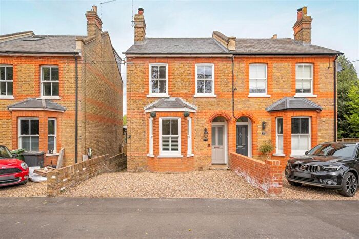 3 Bedroom Semi-Detached House For Sale In Cheapside Road, Ascot, SL5