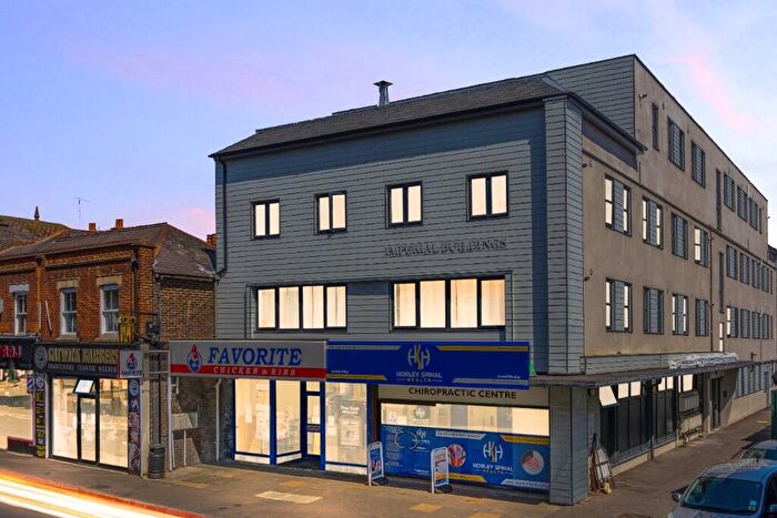 2 Bedroom Apartment For Sale In Horley, RH6