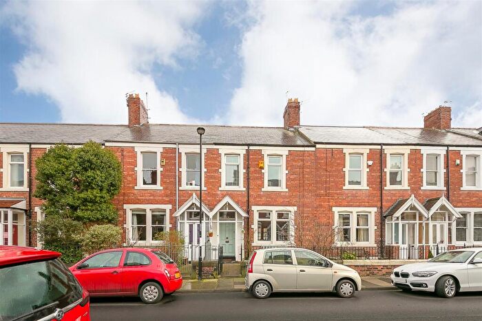 4 Bedroom Terraced House To Rent In Windsor Terrace, South Gosforth, Newcastle Upon Tyne, NE3