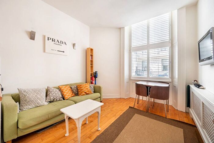 1 Bedroom Flat To Rent In Devonshire Terrace, Bayswater, London, W2