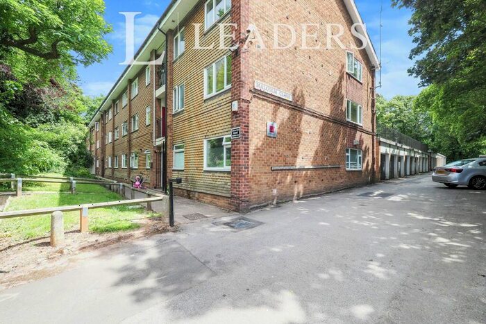 2 Bedroom Apartment To Rent In Malcolm Close, NG3