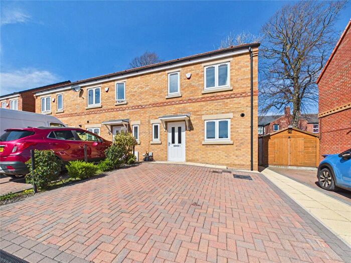3 Bedroom End Of Terrace House For Sale In The Sidings, Bishop Auckland, Durham, DL14