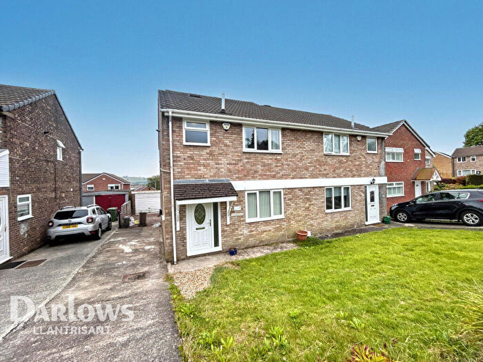 4 Bedroom Semi-Detached House For Sale In Llanberis Close, Tonteg, CF38