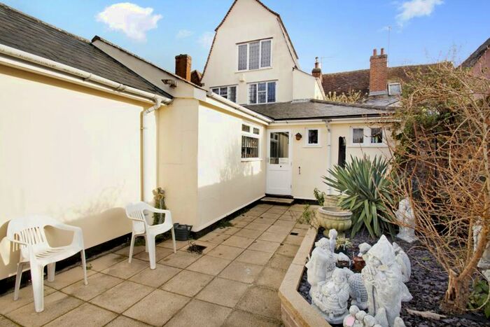 3 Bedroom Flat To Rent In Lavenham, Sudbury, Suffolk, CO10