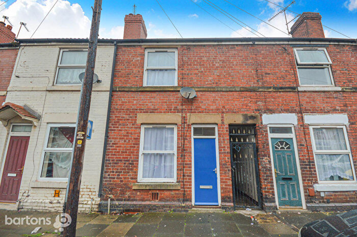 2 Bedroom Terraced House For Sale In Selborne Street, Eastwood, S65