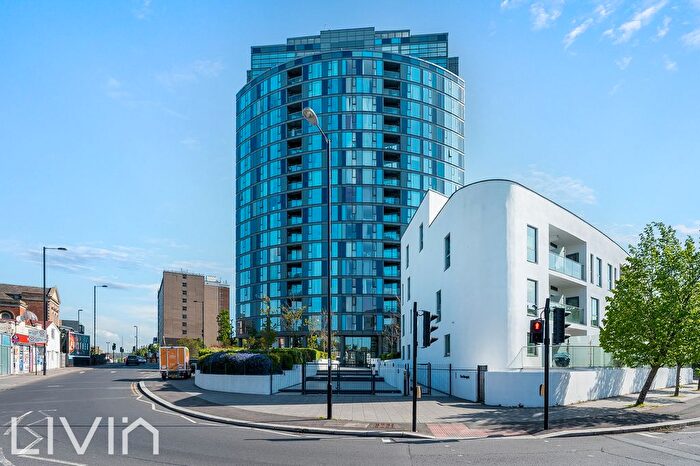 1 Bedroom Flat To Rent In Newgate Tower, Croydon, CR0