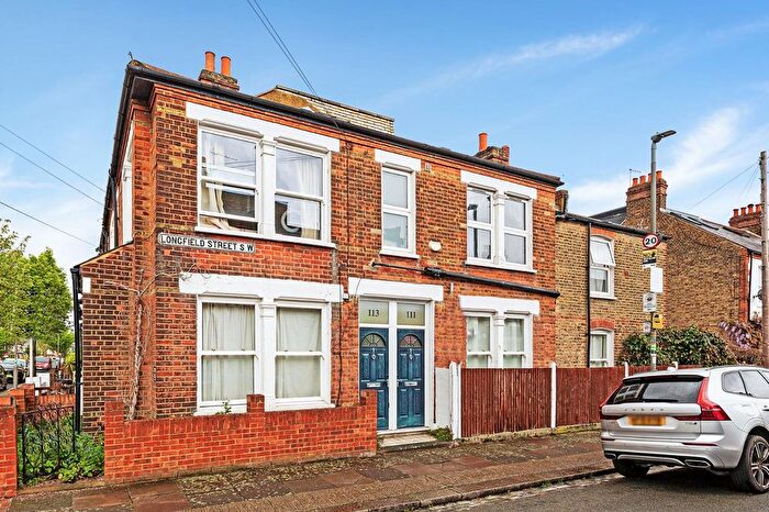 2 Bedroom Flat For Sale In Balvernie Grove, London, SW18