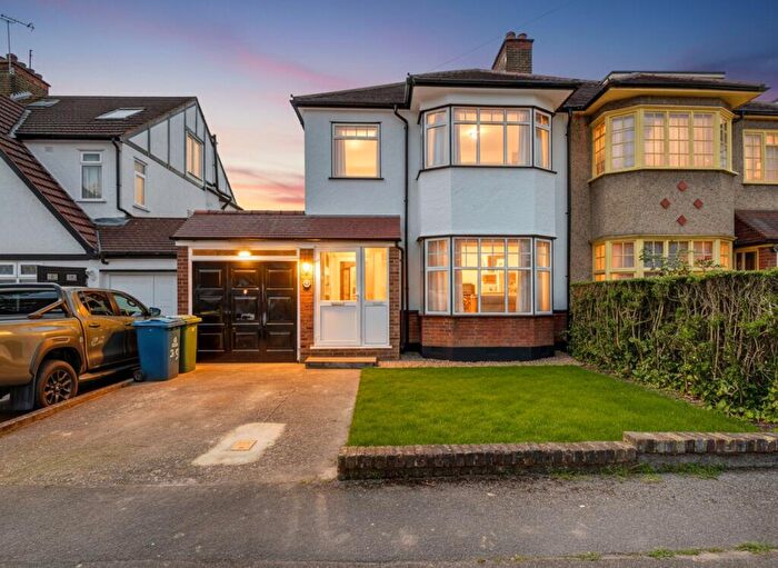 3 Bedroom Semi Detached House To Rent In Lankers Drive, Harrow, HA2