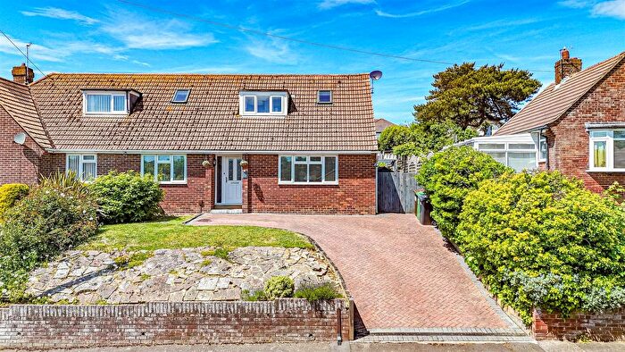 4 Bedroom Semi-detached House For Sale In Collinswood Drive, St Leonards-On-Sea, TN38