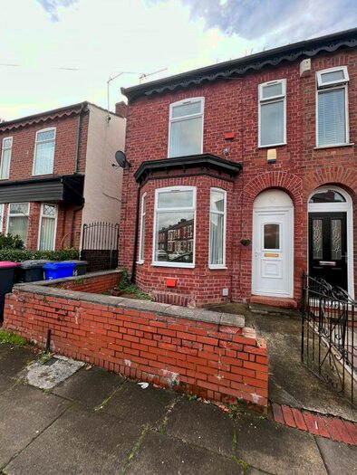 3 Bedroom Semi-Detached House To Rent In Cannon Street, Eccles, Manchester, M30