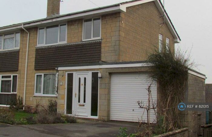 3 Bedroom Semi-Detached House To Rent In Manor Close, Minchinhampton, Stroud, GL6