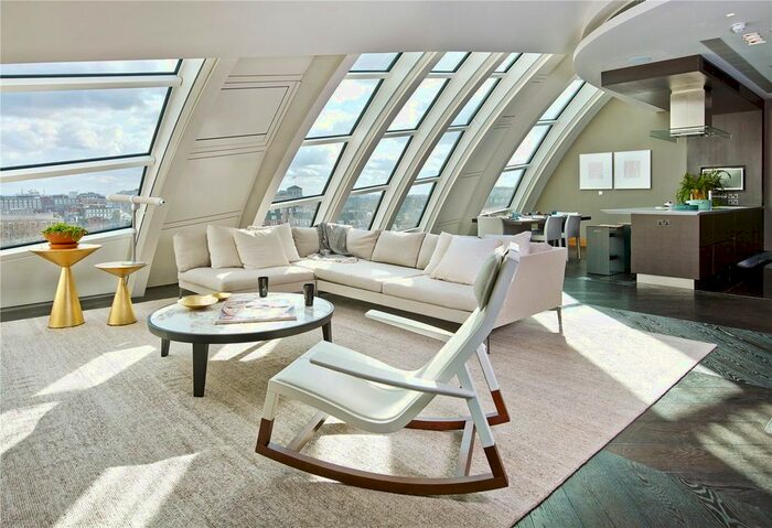 3 Bedroom Flat To Rent In Park House Apartments, North Row, Mayfair, W1K