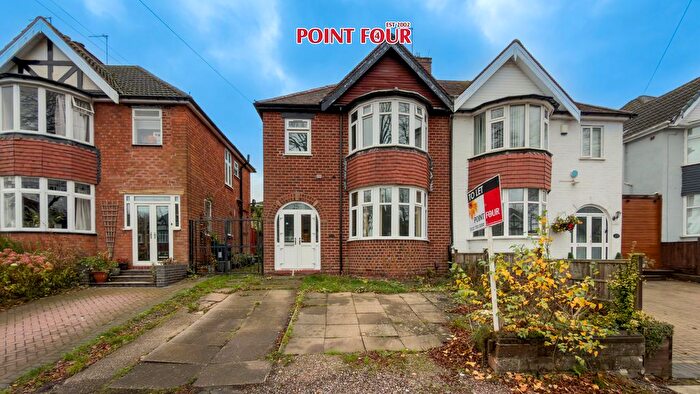 3 Bedroom Semi Detached House To Rent In Sarehole Road, Birmingham, B28
