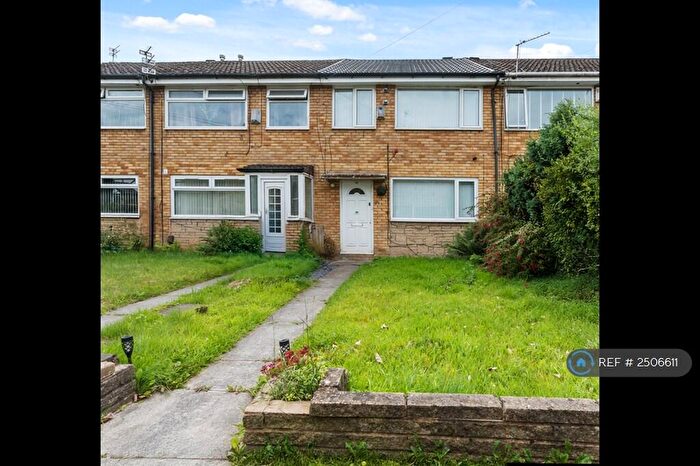 3 Bedroom Terraced House To Rent In Howden Close, Stockport, SK5