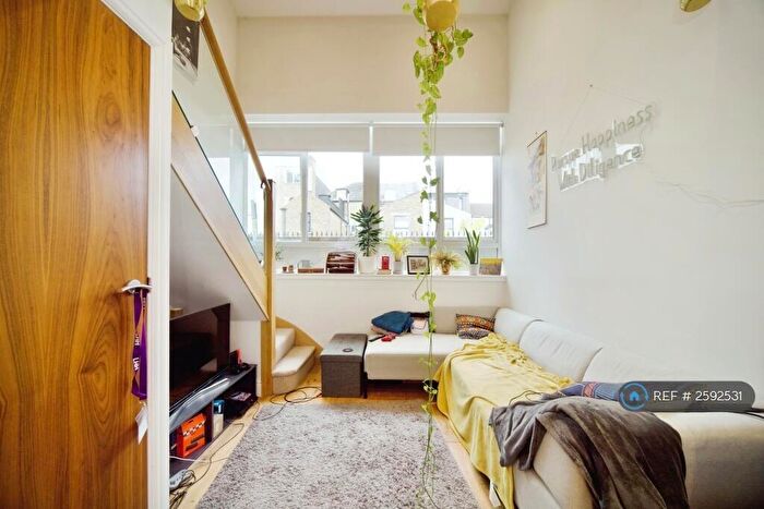 1 Bedroom Flat To Rent In Quant Building, London, E17