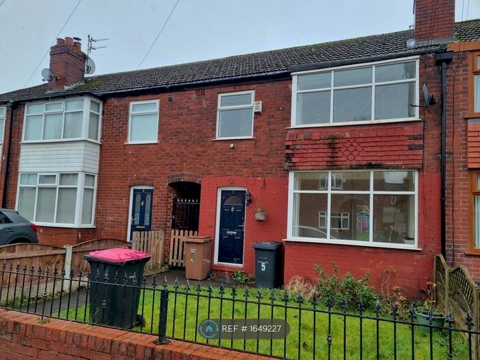 3 Bedroom Terraced House To Rent In Fairless Road, Eccles, Manchester, M30