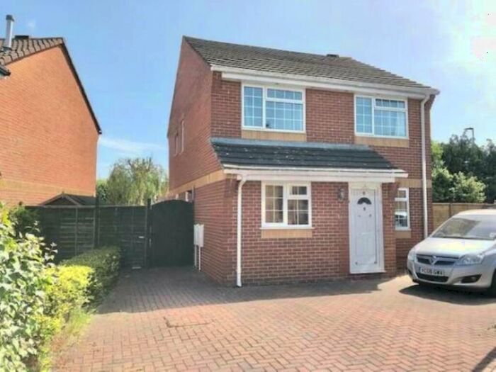 4 Bedroom Detached House To Rent In Watch Elm Close, Bradley Stoke, Bristol, BS32