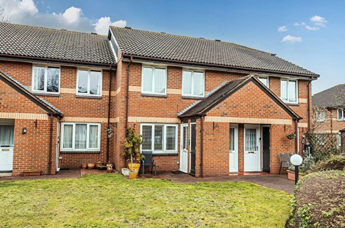 1 Bedroom Flat For Sale In Beck Court, Beck Lane, Beckenham, BR3