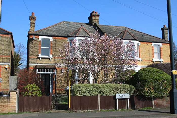 2 Bedroom Flat For Sale In Manor Park, SE13