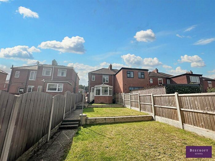 2 Bedroom Semi-Detached House For Sale In Kingsway, Wombwell, Barnsley, S73