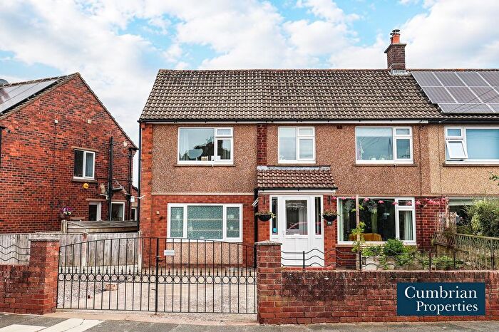 5 Bedroom Semi-detached House For Sale In Etterby Lea Crescent, Stanwix, Carlisle, CA3