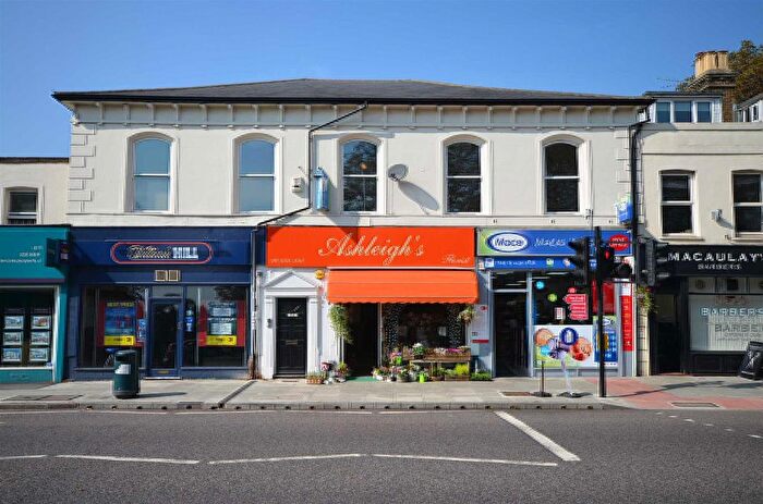 2 Bedroom Flat To Rent In High Road, Woodford Green, IG8