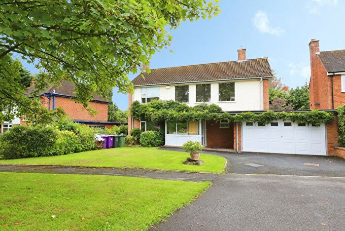 4 Bedroom Detached House For Sale In The Parklands, Wolverhampton, West Midlands, WV3