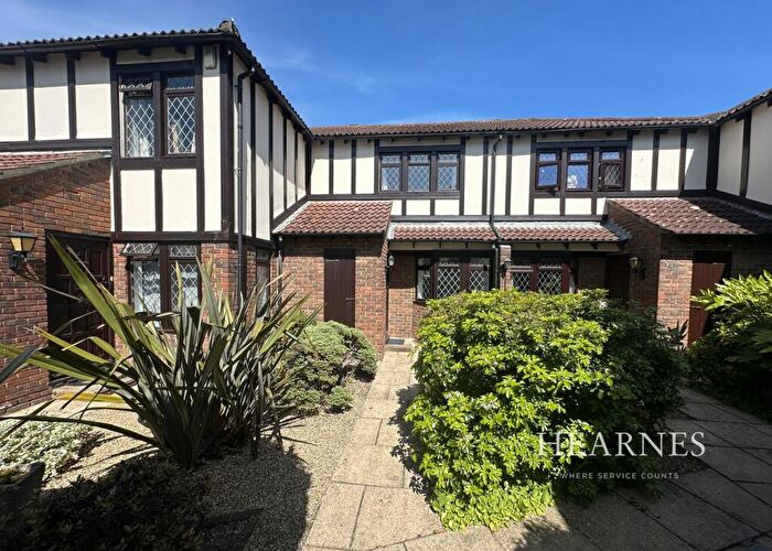 2 Bedroom Mews For Sale In St Michaels Road, West Cliff, Bournemouth, BH2