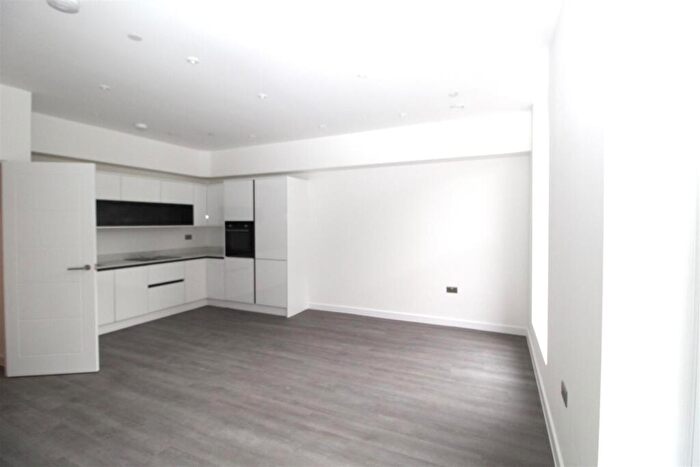 1 Bedroom Flat To Rent In Queen Street, Ramsgate, CT11