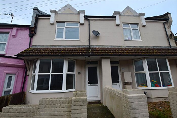 3 Bedroom Terraced House To Rent In Mount Pleasant Road, Hastings, TN34