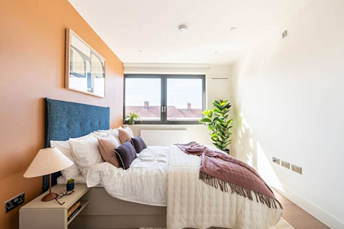 1 Bedroom Flat To Rent In Oasis Way, Wembley, HA9