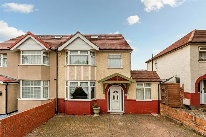 4 Bedroom Semi-Detached House For Sale In Locarno Road, Greenford, UB6