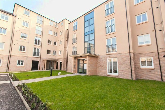 2 Bedroom Flat To Rent In Flaxmill Place, Bonnington, Edinburgh, EH6