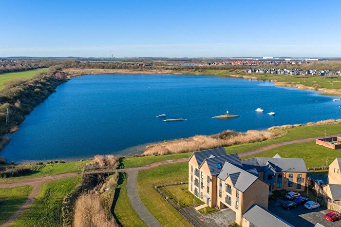 2 Bedroom Flat For Sale In Castleshaw Drive, Hampton Water, PE7