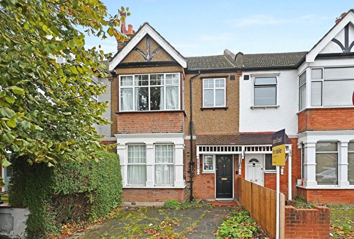 3 Bedroom Property For Sale In Haslemere Avenue, London, W13