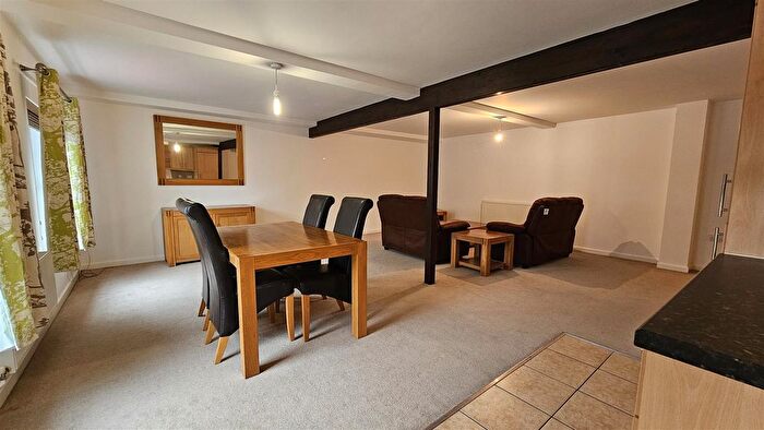 2 Bedroom Flat To Rent In Chapel View, High Street, March, PE15