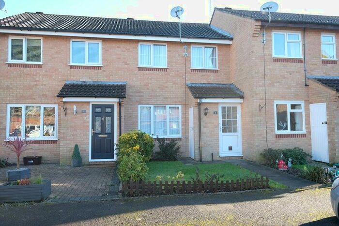 3 Bedroom Terraced House To Rent In Woodmoor Close, SO40