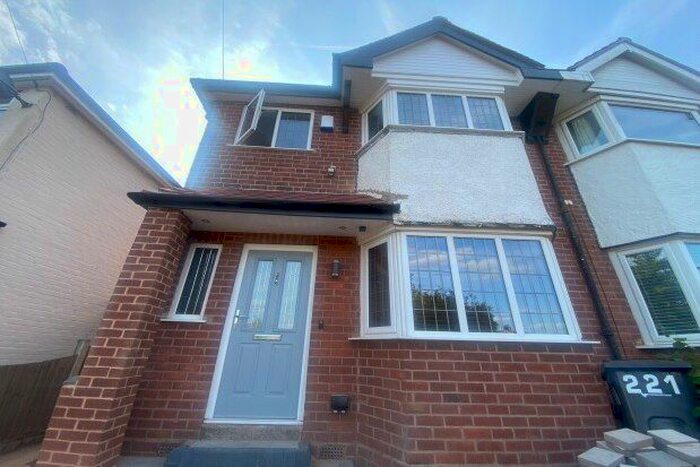 3 Bedroom Property To Rent In Clarence Road, Sutton Coldfield, B74