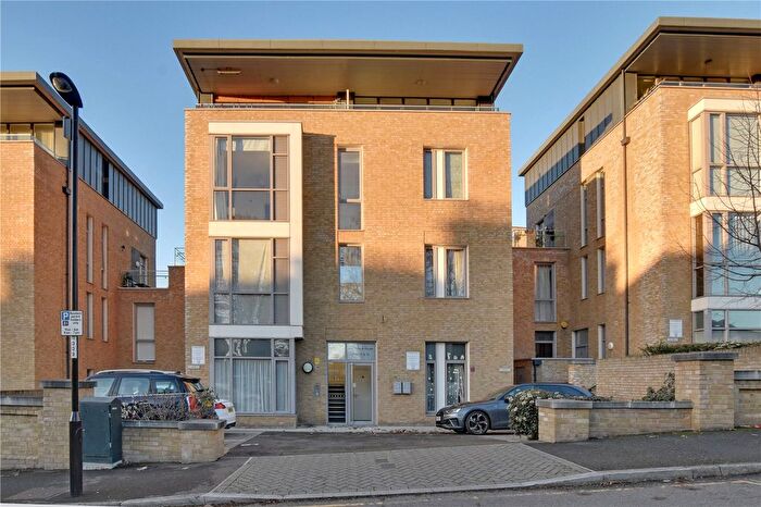 3 Bedroom Flat For Sale In Belmont Park, Lewisham, London, SE13