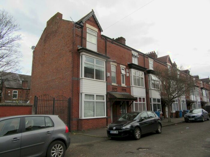 1 Bedroom Flat To Rent In Bedford Avenue, Whalley Range, Manchester., M16
