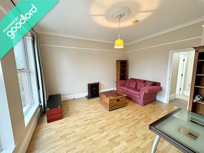 2 Bedroom Flat To Rent In Whitelow Road, Manchester, M21