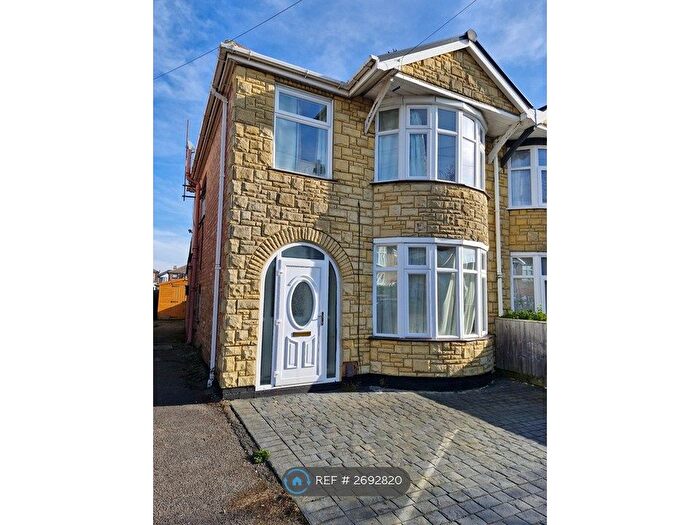 3 Bedroom Semi-detached House To Rent In Bleache Place, Oxford, OX4