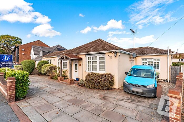 4 Bedroom Bungalow For Sale In Ongar Road, Pilgrims Hatch, Brentwood, Essex, CM15