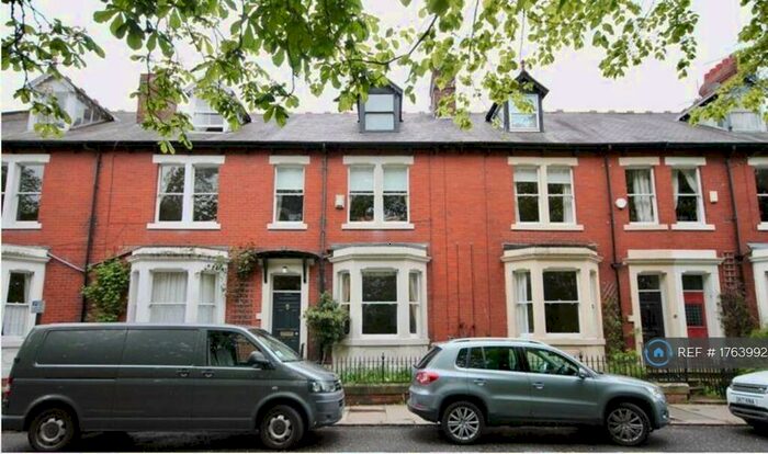 4 Bedroom Terraced House To Rent In Jesmond Dene Road, Newcastle Upon Tyne, NE2