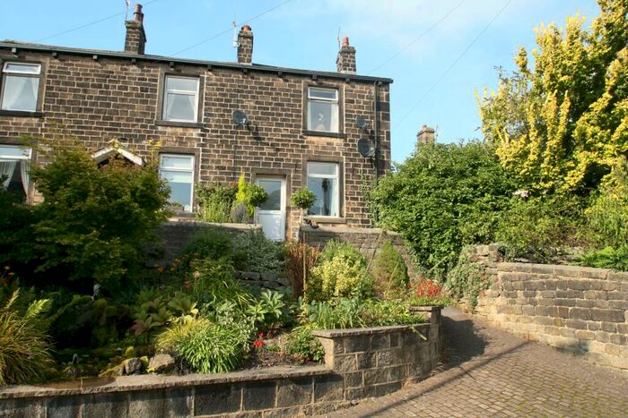 2 Bedroom House To Rent In Main Street, Addingham, Ilkley, West Yorkshire, Uk, LS29