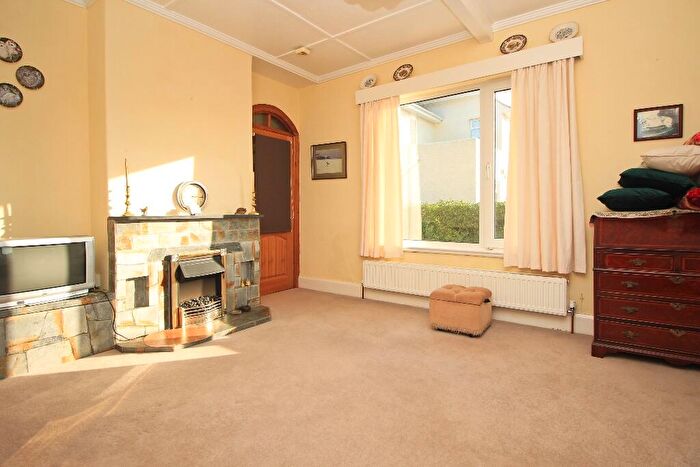 3 Bedroom Detached Bungalow For Sale In Porthcothan Bay, PL28