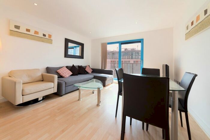 1 Bedroom Flat To Rent In Westgate Apartments, Western Gateway, Royal Victoria, London, E16