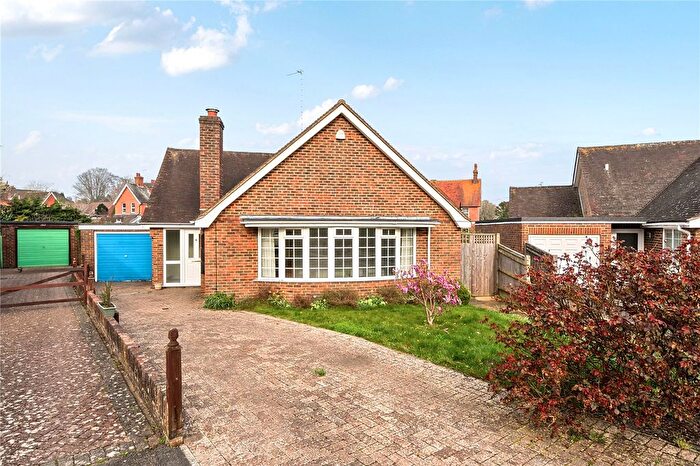 2 Bedroom Bungalow For Sale In Smugglers Close, Alfriston, East Sussex, BN26